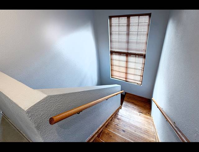 3 BEDROOM DUPLEX FOR SALE IN KYALAMI HILLS